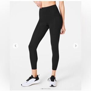 SPANX Booty Boost 7/8 leggings